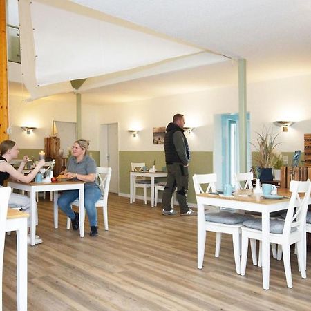 F-1010 Strandhaus Moenchgut Bed&Breakfast Dz 27 Terrasse, Strandnah, Inkl Fruehstueck 洛布 外观 照片