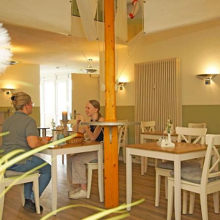 F-1010 Strandhaus Moenchgut Bed&Breakfast Dz 27 Terrasse, Strandnah, Inkl Fruehstueck 洛布 外观 照片