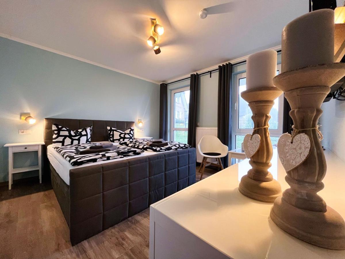F-1010 Strandhaus Moenchgut Bed&Breakfast Dz 27 Terrasse, Strandnah, Inkl Fruehstueck 洛布 外观 照片